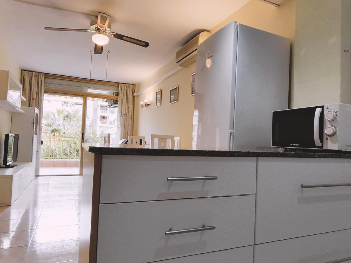 Luminoso Apartamento En Salou Con Terraza Y Parque Infantil Ideal Familias Экстерьер фото