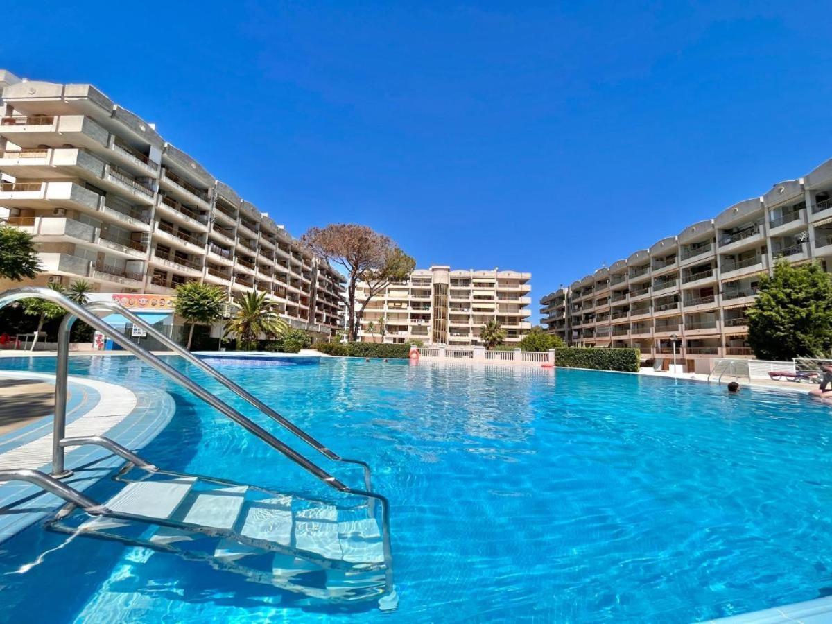 Luminoso Apartamento En Salou Con Terraza Y Parque Infantil Ideal Familias Экстерьер фото